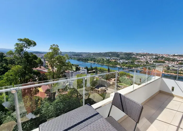 Feelcoimbra Mondego Views * コインブラ