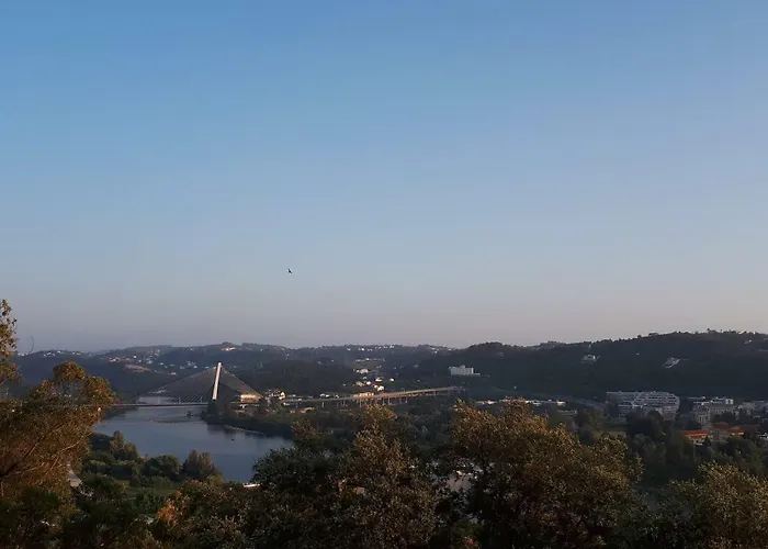 Feelcoimbra Mondego Views アパート *